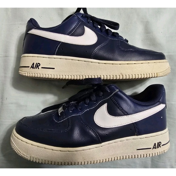Size 7 - Nike Air Force 1 Low Midnight Navy - Picture 4 of 7